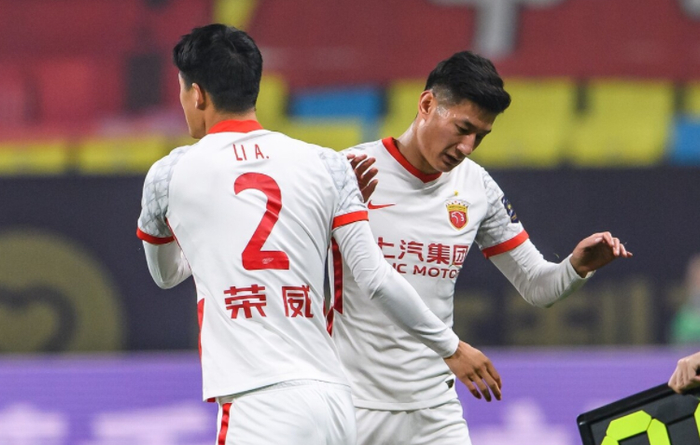 九游体育官网-关于亚冠赛前走向成谜，里昂官宣签约，赛场秩序良好，训练强度明显提升的信息